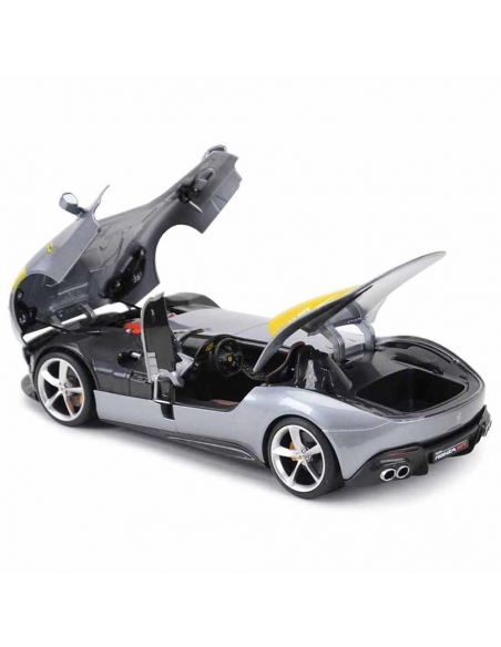 1:24 Ferrari Formula 1 Monza SP1 Model Araba